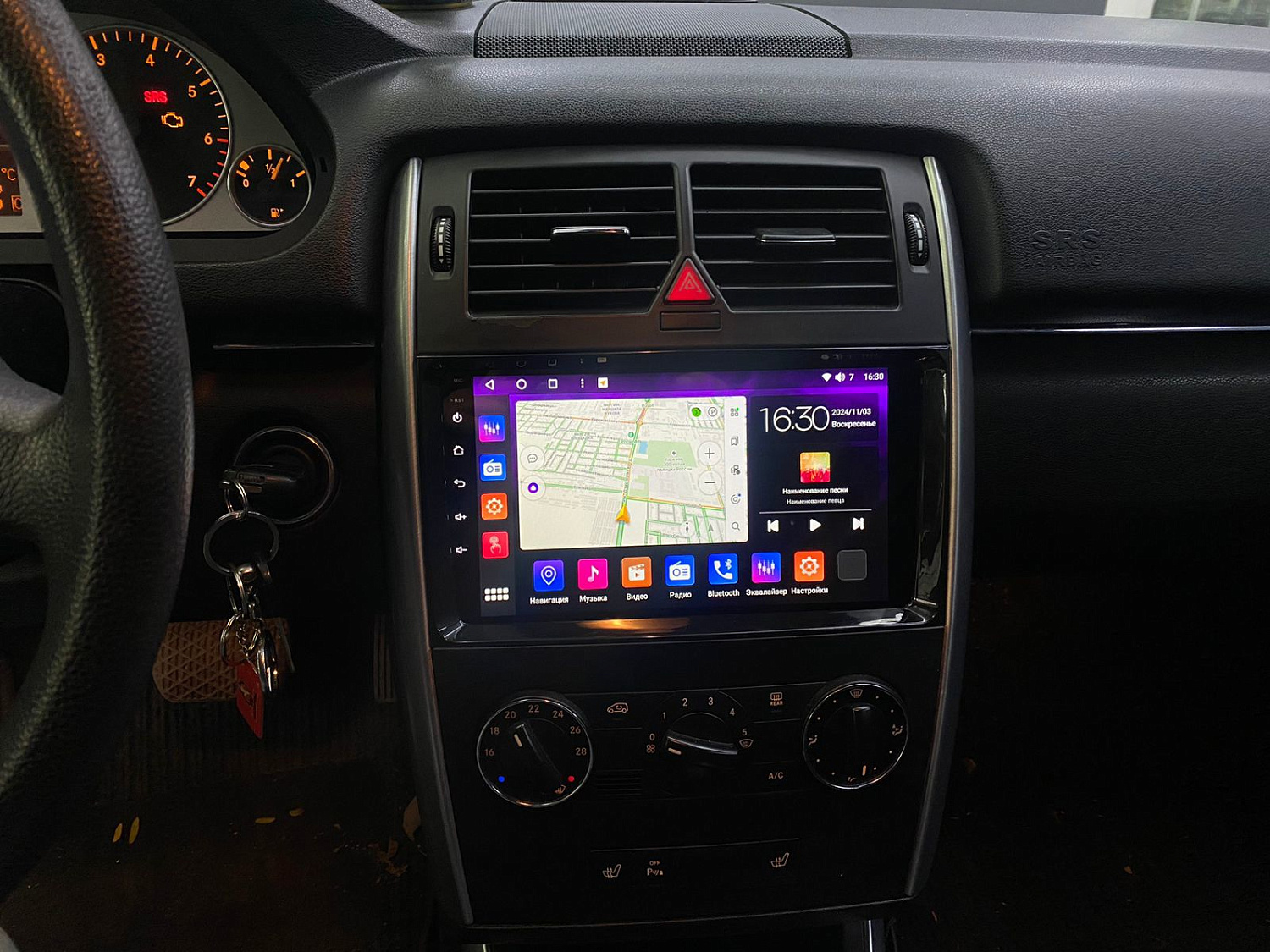 Замена штатной магнитолы на головное устройство Android от компании S8 ProMax 4/32Gb в Mercedes-Benz B-Classe W245