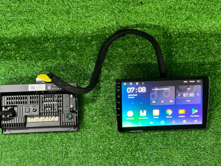 Автомагнитола Teyes SPRO Plus 3/32Gb 9" (выносная)