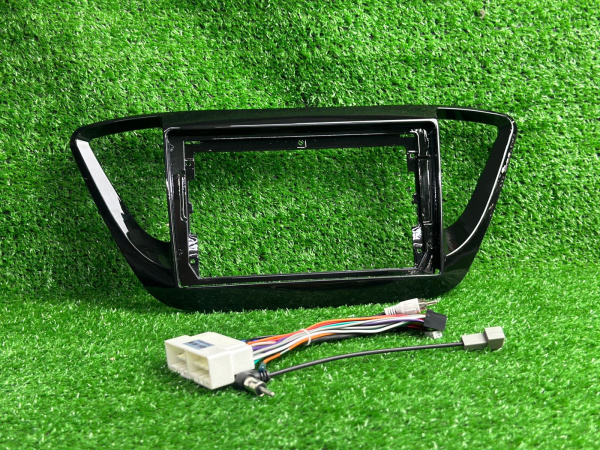 Комплект для Android магнитолы на Hyundai Solaris 2 2017-2020 Чёрный