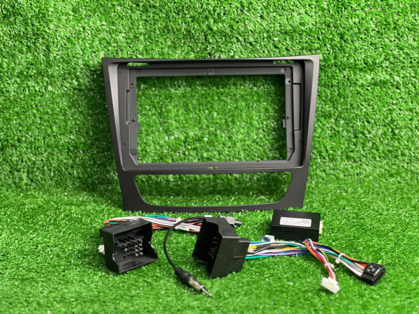 Комплект для Android магнитолы на Mercedes-Benz W211, CLS C210 2004-2010 Тип-B