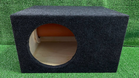 Универсальный короб под 10" сабвуфер на трубе 50 литров