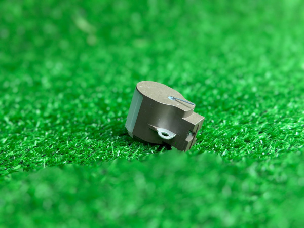 Щётки генератора Tesla 330A