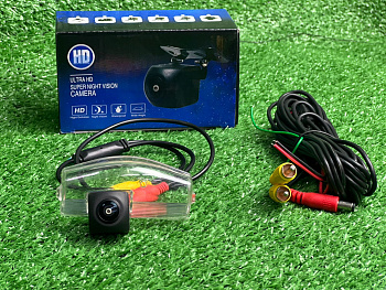 Камера заднего вида Mazda 3 BK-BL