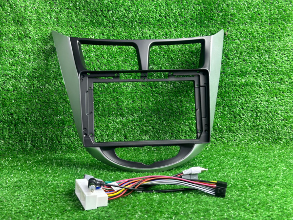 Комплект для Android магнитолы на Hyundai Solaris 2010-2016 Серо-чёрный