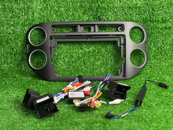 Комплект для Android магнитолы на Volkswagen Tiguan 2006-2017 Тип-B Чёрный