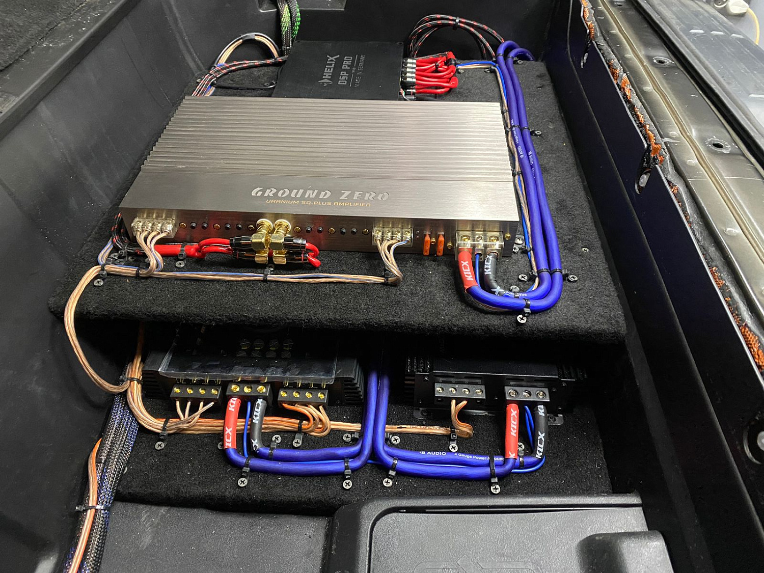 Установка аудио системы и шумоизоляция автомобиля Mitsubishi Pajero